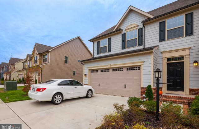 18052 RED MULBERRY ROAD - 18052 Red Mulberry Road, Cherry Hill, VA 22026
