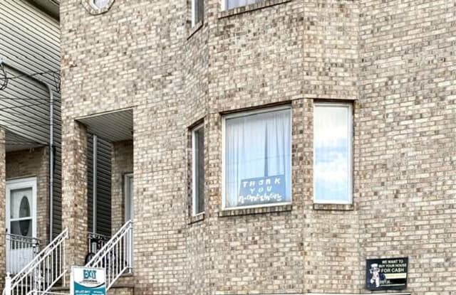 136 WEST 58TH ST - 136 West 58th Street, Bayonne, NJ 07002
