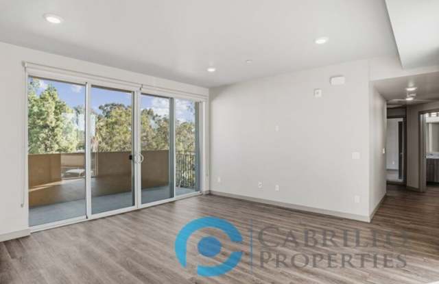 3093 Broadway photos photos