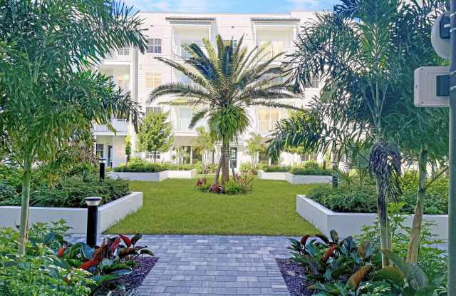 Illumina at Gulf Coast Town Center photos photos Illumina at Gulf Coast Town Center photos photos