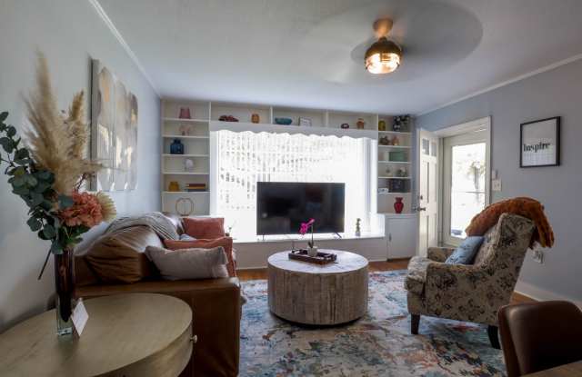 212 South 25th Avenue - 1 Gallery 2