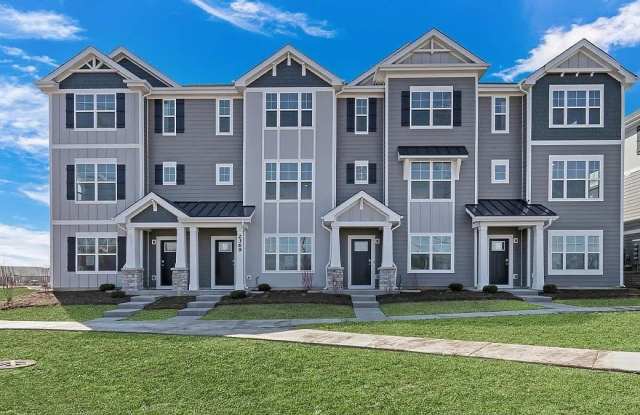 563 yosemite Way unit: 563 photos photos