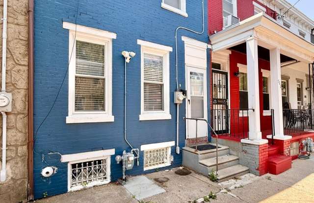 570 LINE Street Gallery 2