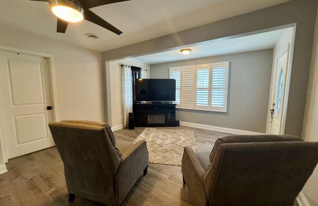 1252 GENERALS Highway Gallery 2