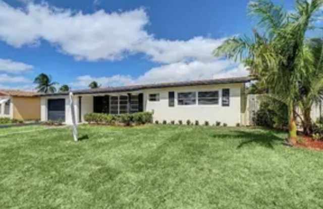 219 SE 13th St photos photos