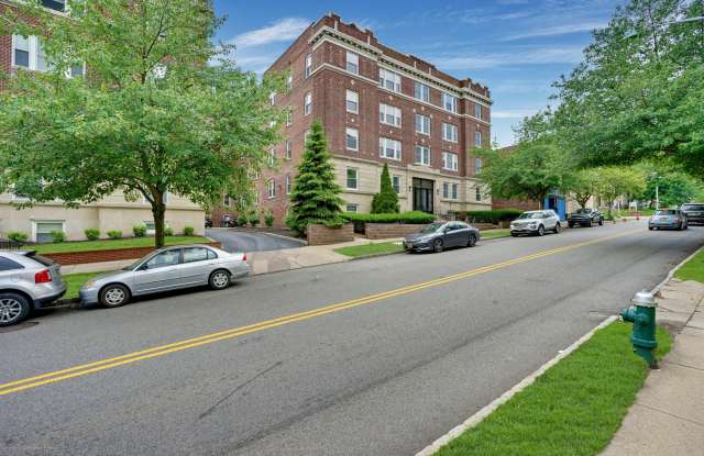 192 Claremont Avenue photos photos