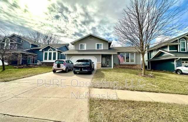 5018 S 163rd St photos photos