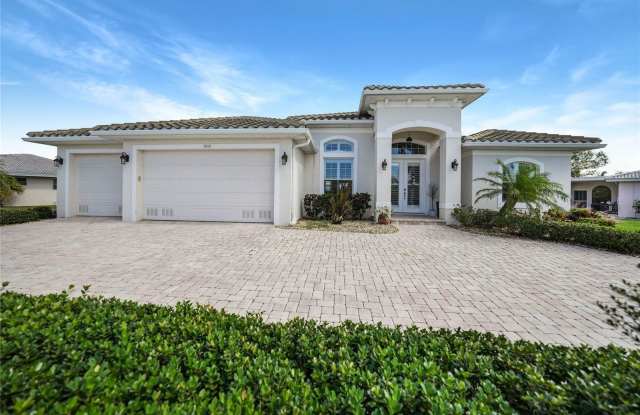 1010 MINEO DRIVE photos photos