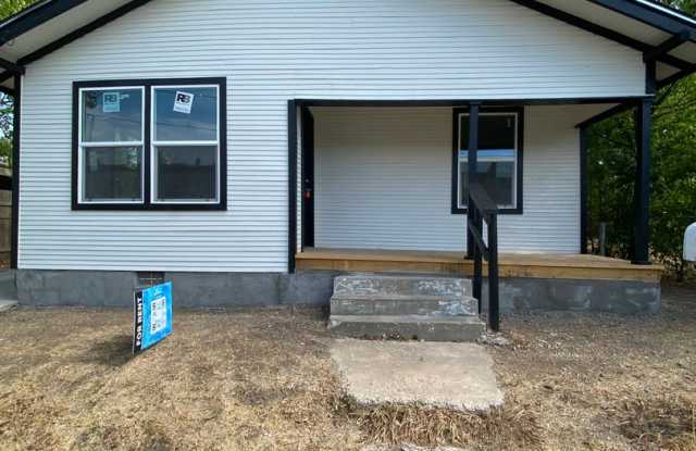 3 Bedroom 1 Bath Rental Available Sept 1st! photos photos