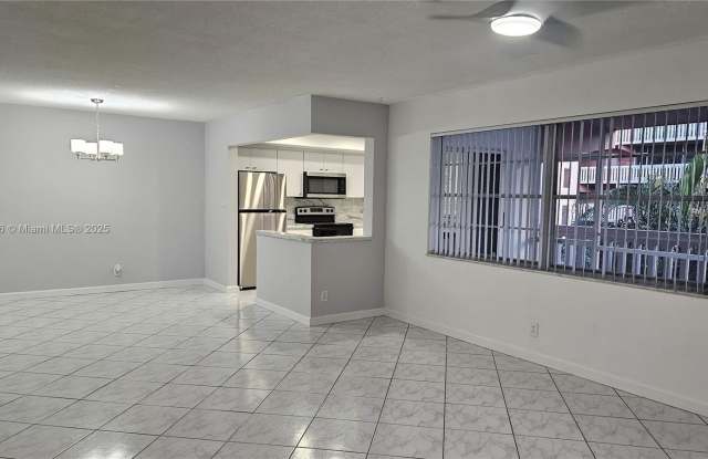 200 NE 12th Ave - 200 Northeast 12th Avenue, Hallandale Beach, FL 33009