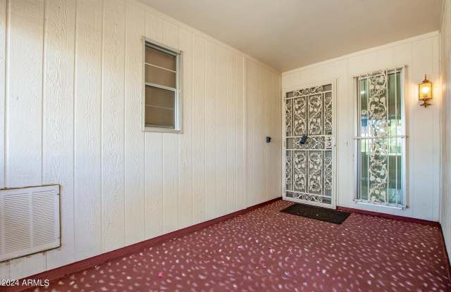 13217 W MESA VERDE Drive Gallery 4