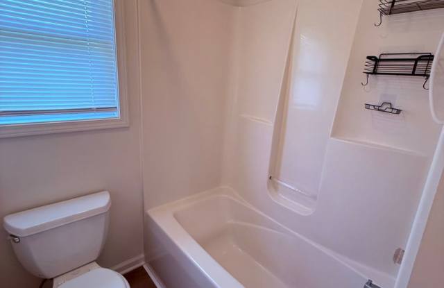 2 Bedroom, 2 Bathroom Duplex Gallery 3