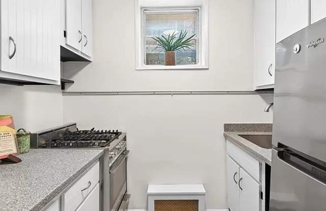 54 Orange St Apt 4F Gallery 2