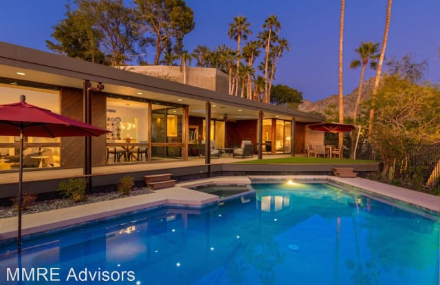 2032 E Vista Ave - 2032 East Vista Avenue, Phoenix, AZ 85020
