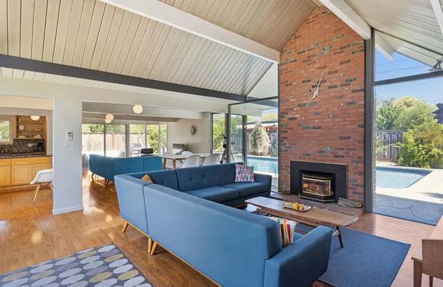 Exquisite Eichler Home with Pool, Spacious Backyard & Modern Comfort! Gallery 4