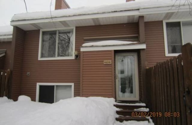 2323 Territorial Rd - 2323 Territorial Road, St. Paul, MN 55114
