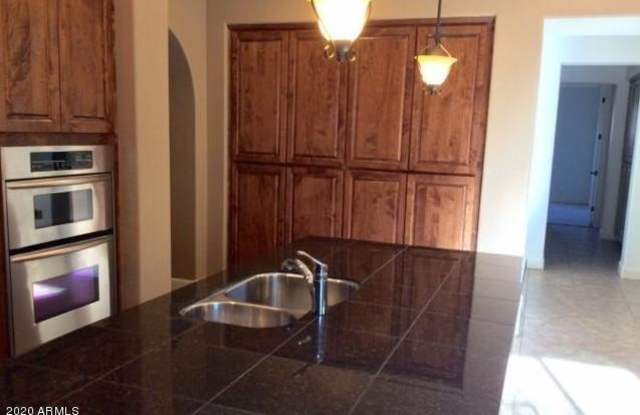 20811 W PROSPECTOR Way Gallery 4