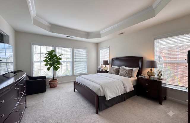 5609 FAIRCLOTH Court Gallery 4