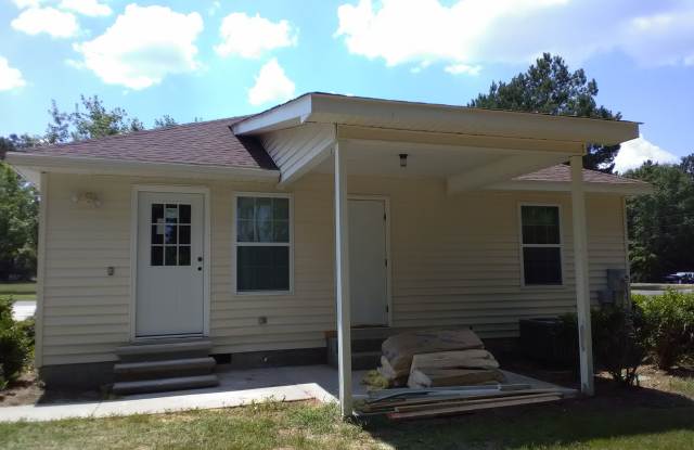 606 Windcrest Dr Gallery 2