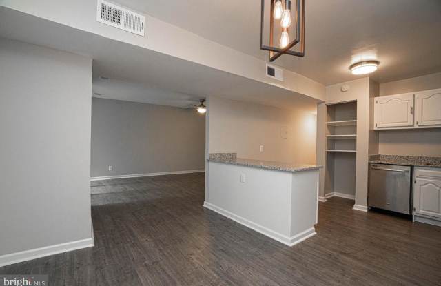 5041 7TH ROAD S Gallery 4