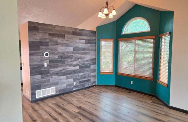 4391 Old Windmill Way Gallery 4