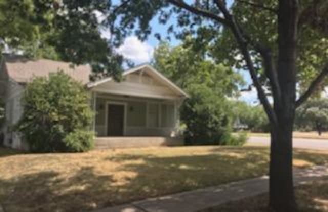 128 S Clinton Ave - 128 South Clinton Avenue, Dallas, TX 75208