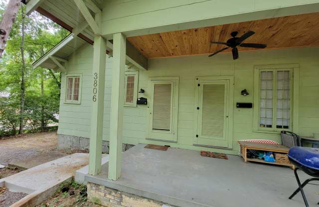 3806 North State - North Gallery 1