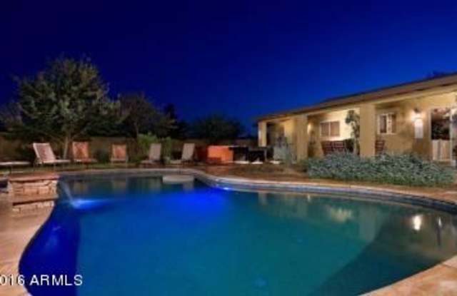 8234 E DESERT COVE Avenue Gallery 2