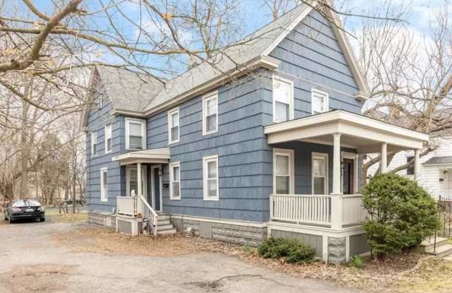 407 Washtenaw Ave photos photos