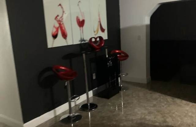 20104 SW 118th Ct Gallery 3