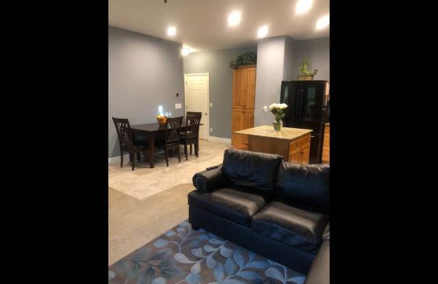 3855 E Cunninghill Dr Gallery 3