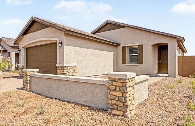 Brand New House For Rent In Estrella! Great Location! Gallery 3