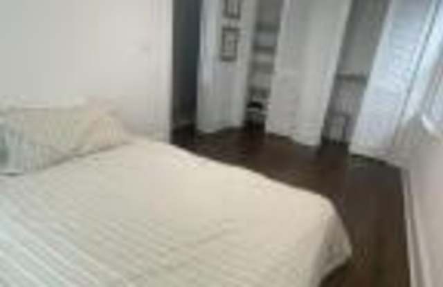 1808 B Street Gallery 3