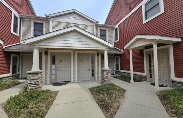 5640 Irish Way Unit 212 photos photos