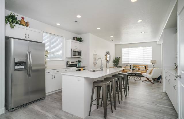 Riverwalk Townhomes photos photos