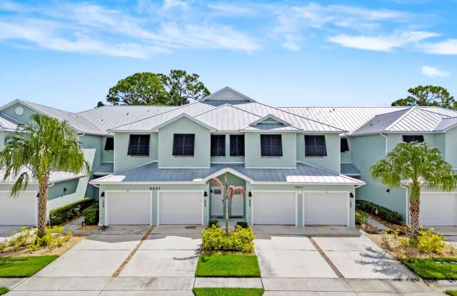 3931 Playa Del Sol Drive Gallery 2