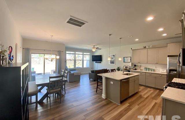 1016 Azimuth Drive Gallery 2