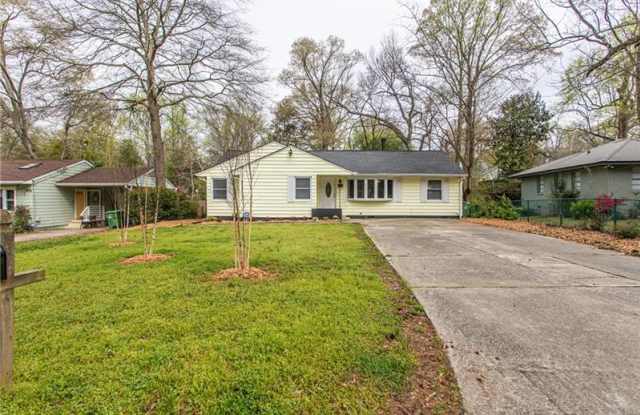 1102 Oakfield Drive SE Gallery 2