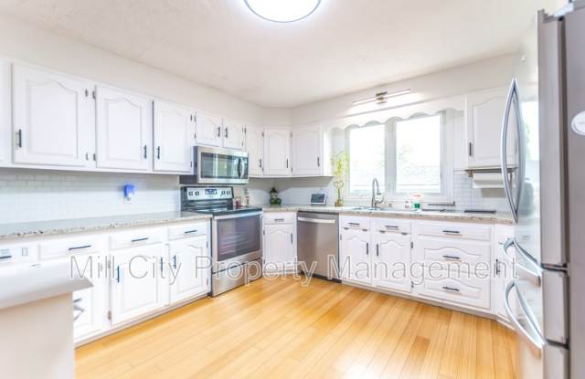 9 Wathen Road photos photos