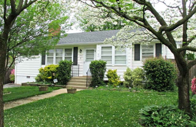 7 James Street - 7 James Street, Gaithersburg, MD 20877