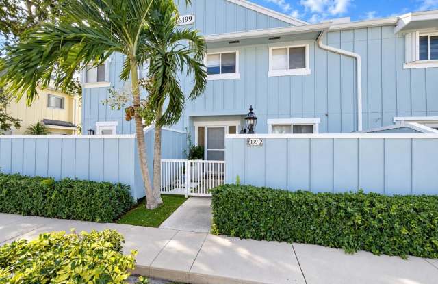 6199 RIVERWALK Lane Gallery 1