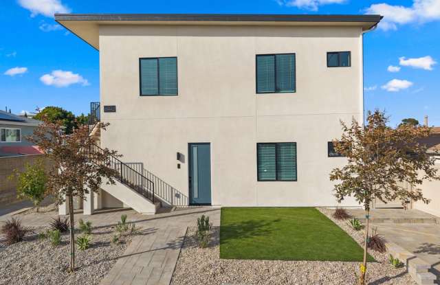 Gorgeous Newly Built 2BD/2BA Luxury Homes in Linda Vista! -*Income Restricted* - Only $2,784/mo Gallery 2