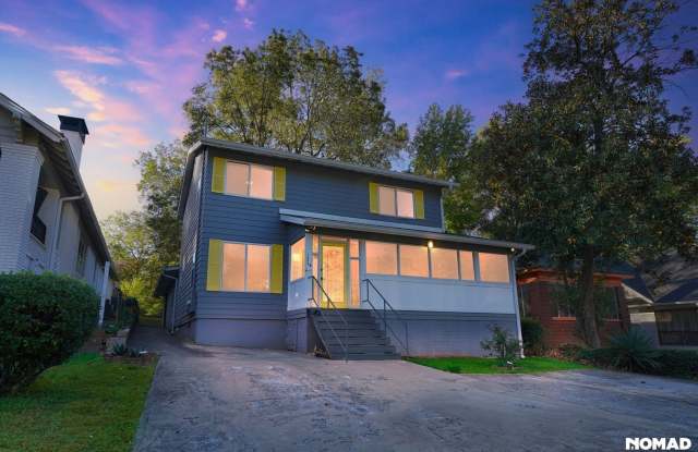 Charming 4BR House in Atlanta - 1604 Westwood Avenue Southwest, Atlanta, GA 30310