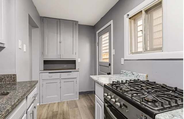 2 Bedroom/1 Bath in Allentown- Available NOW! Gallery 4