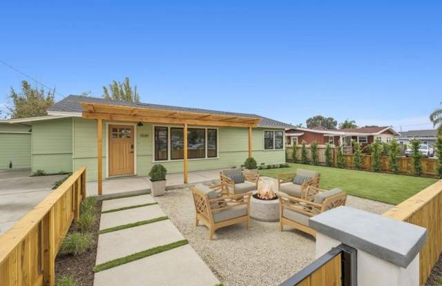 1061 Buena Vista Way photos photos