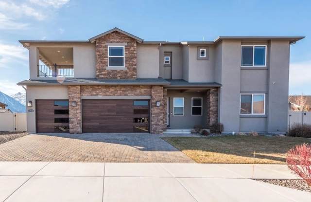 Gorgeous home in New Development photos photos