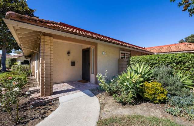 Laguna Woods Single Level Condo Gallery 4