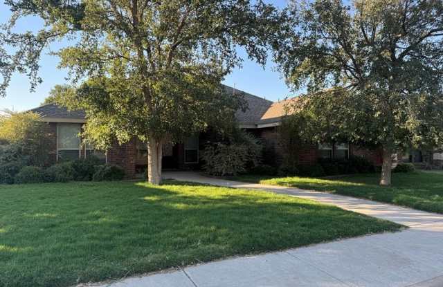 5915 Pedernales Gallery 1