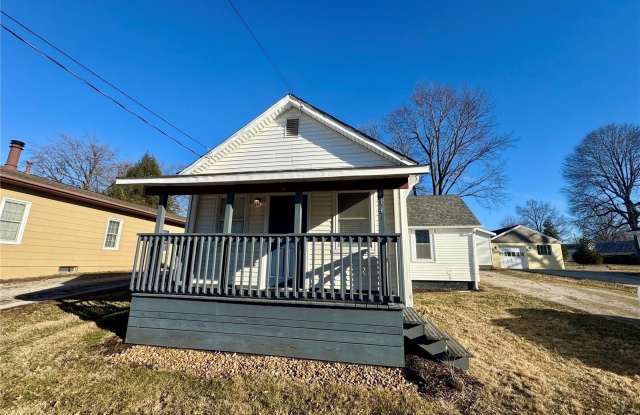 414 S Main Street - 414 South Main Street, Shiloh, IL 62269