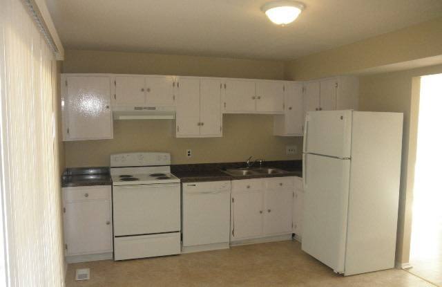 1386 Harford Square Drive Gallery 4